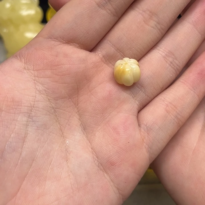 裸石琥珀未镶嵌锦*?天然蜜蜡配件