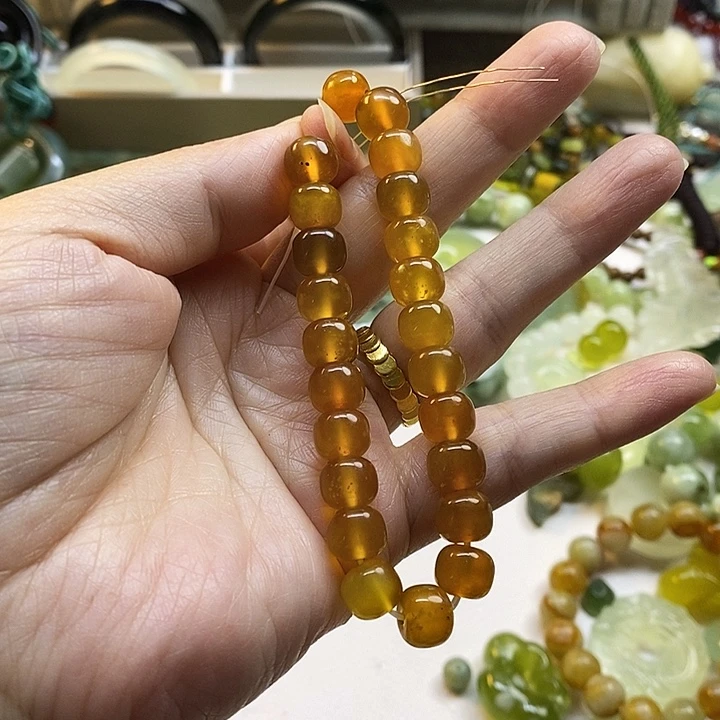 未镶嵌蛇纹石玉手镯天***色