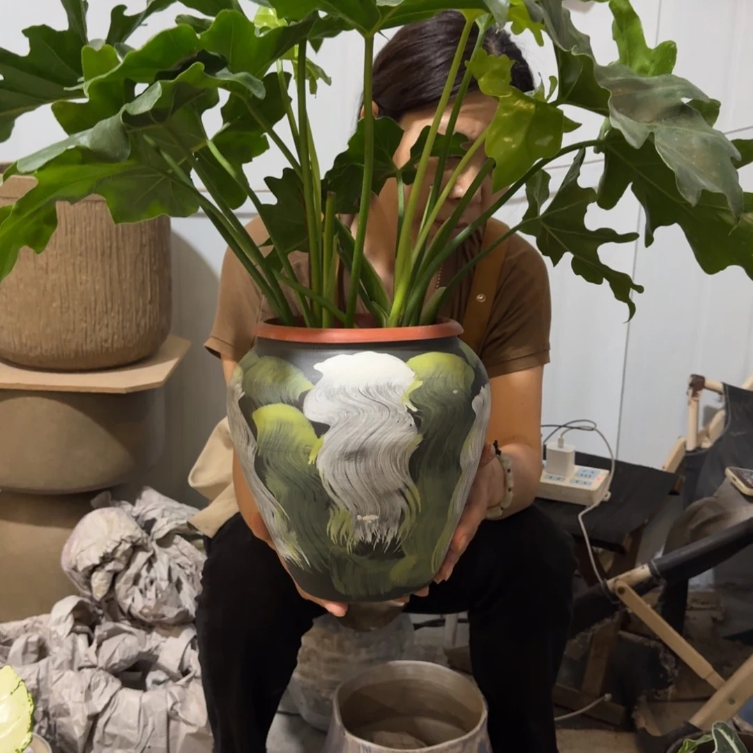 景德镇桌面陶瓷花盆