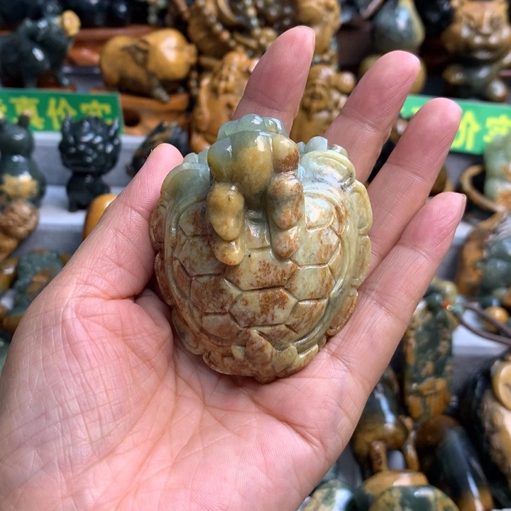 岫岩河磨玉(透闪石质玉)手把件未镶嵌星*?