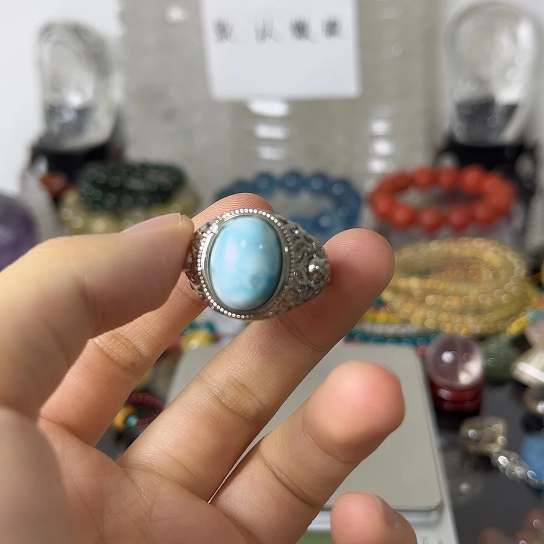 针钠钙石（海纹石）合金戒指矿坑