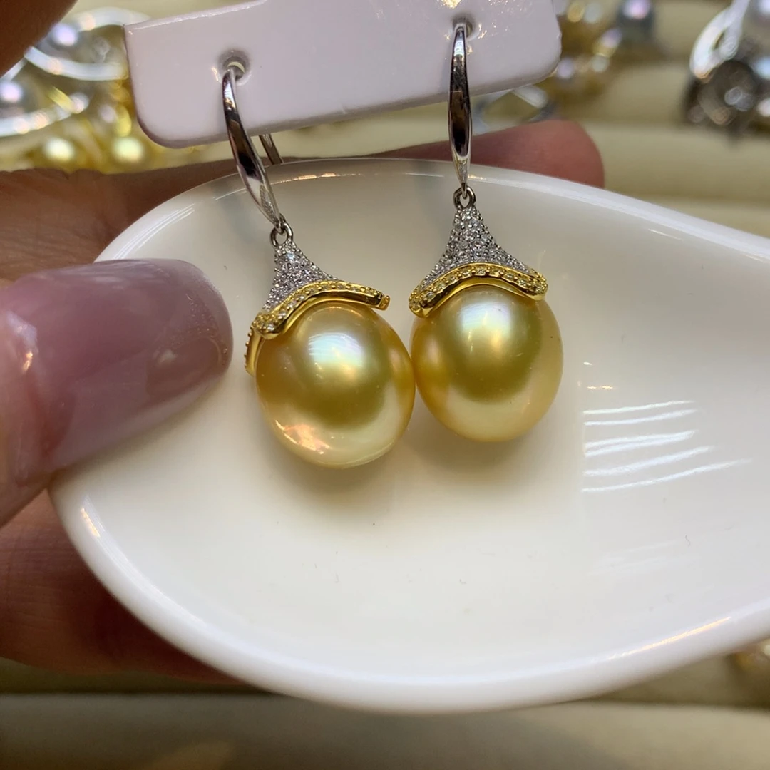 银S925镶嵌耳饰海水珍珠