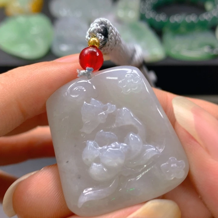 翡翠未镶嵌颈饰翡翠