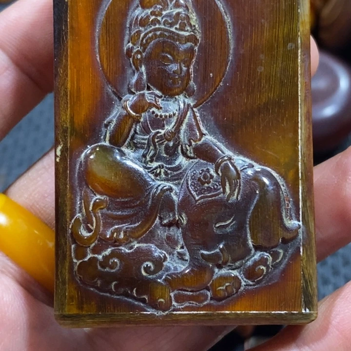 滴血莲花菩提吊坠