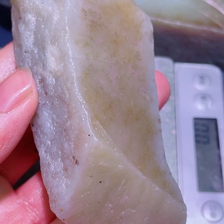 和田玉（糖玉）未镶嵌珠宝半成品