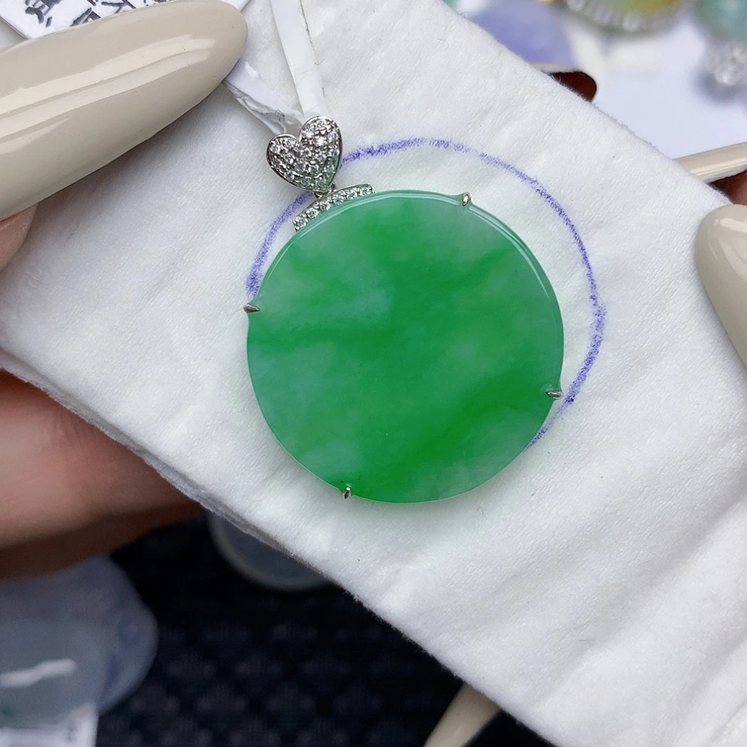 翡翠18K金镶嵌颈饰天然缅甸翡翠a货百元以上9元证书费自理