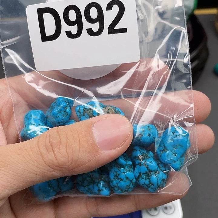 湖北十堰原矿绿小松