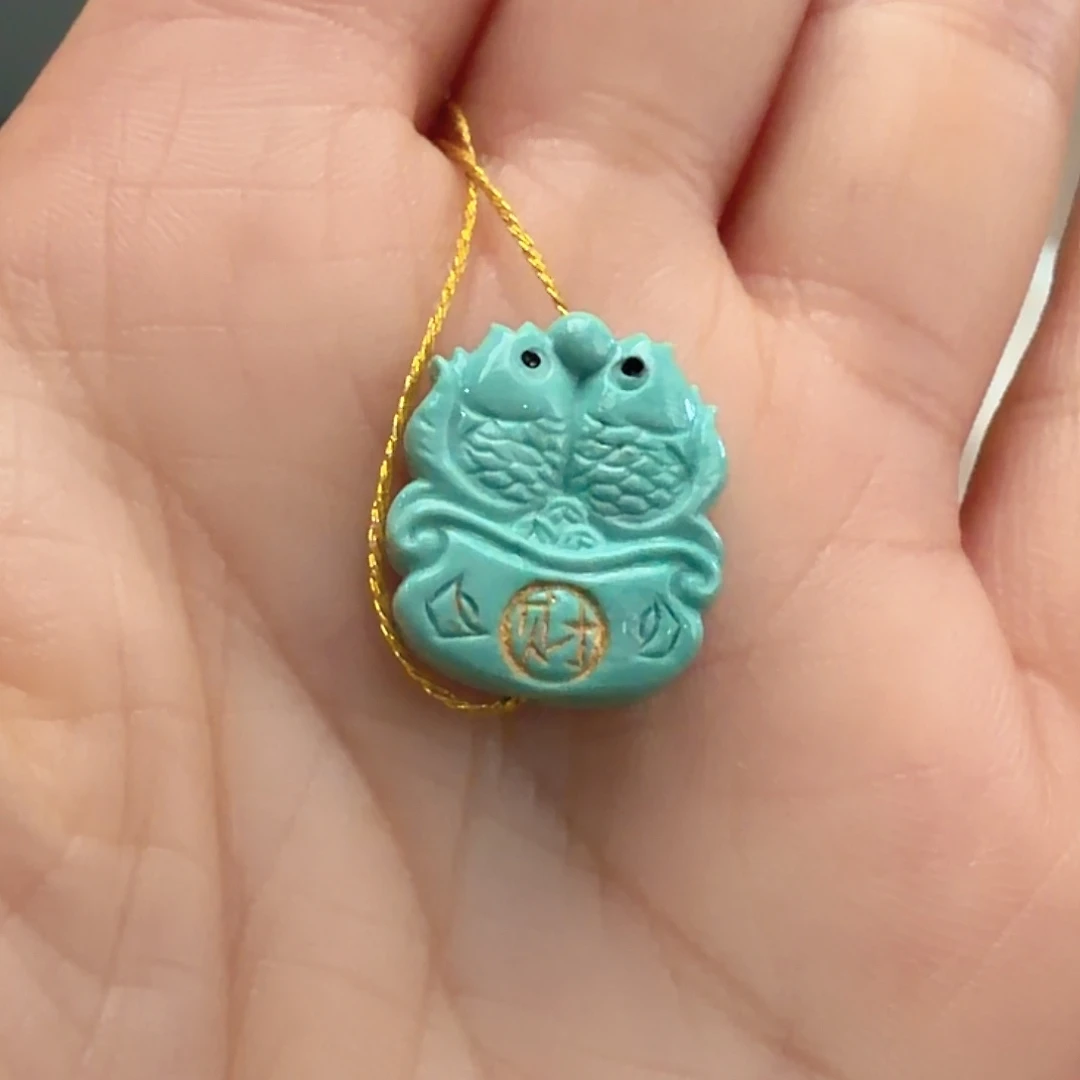 绿松石未镶嵌颈饰