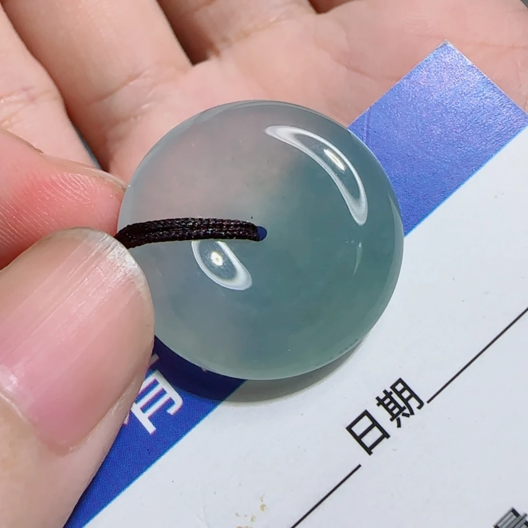 晓***-颈饰未镶嵌翡翠平安扣