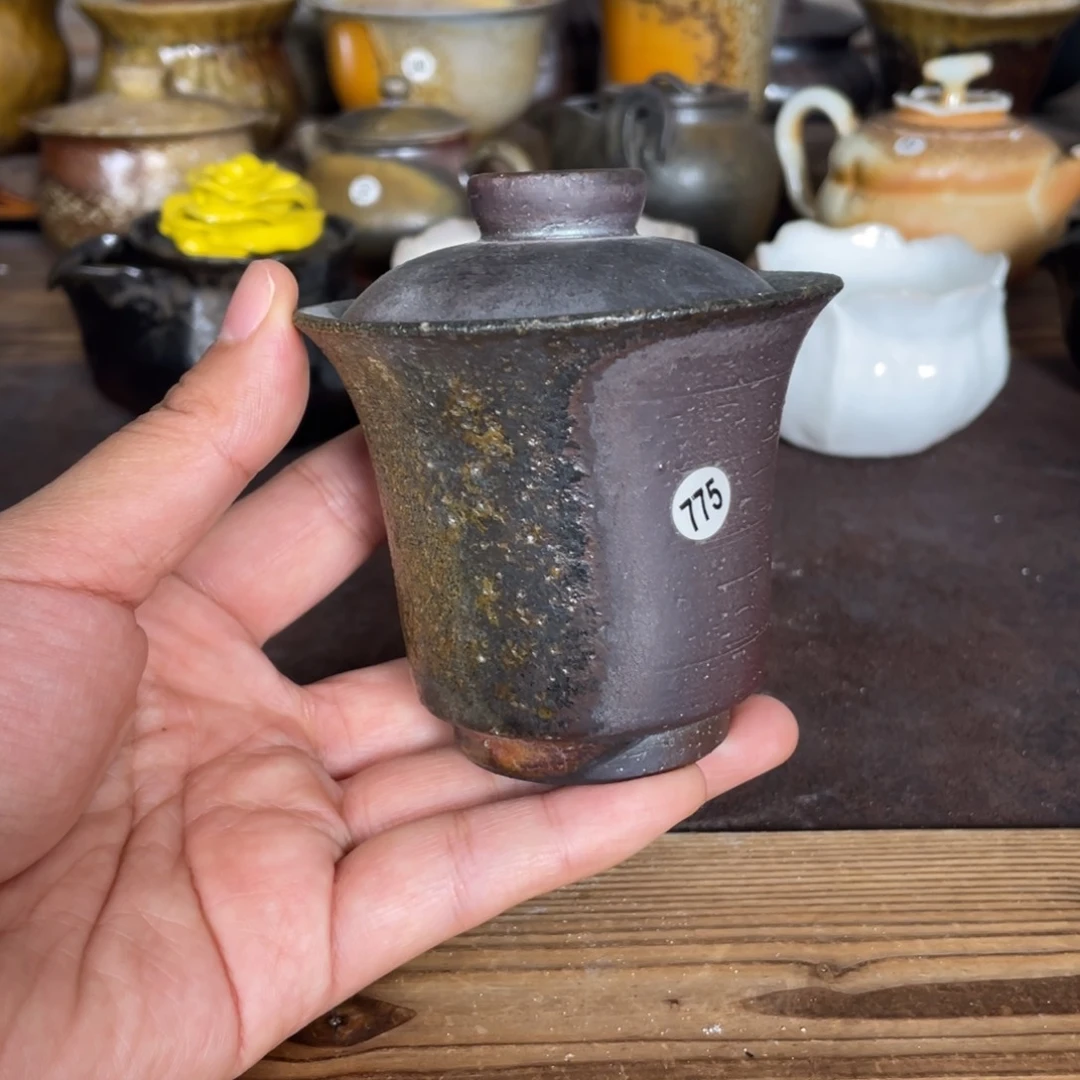 775红珍珠柴烧。 马蹄。