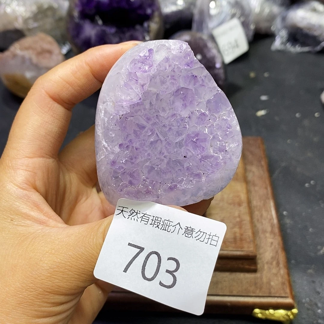 未镶嵌水晶大型摆件（非配饰）