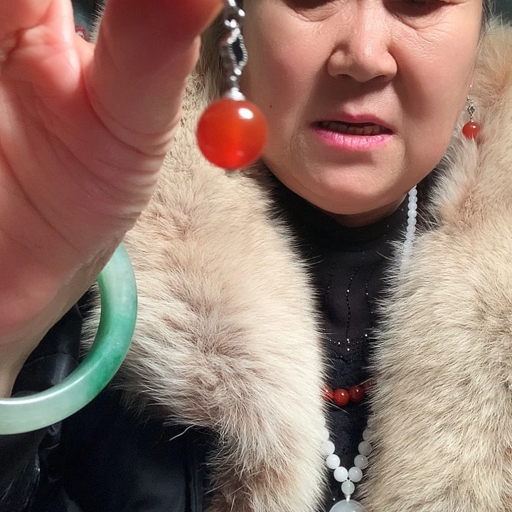 套链未镶嵌透闪石质玉