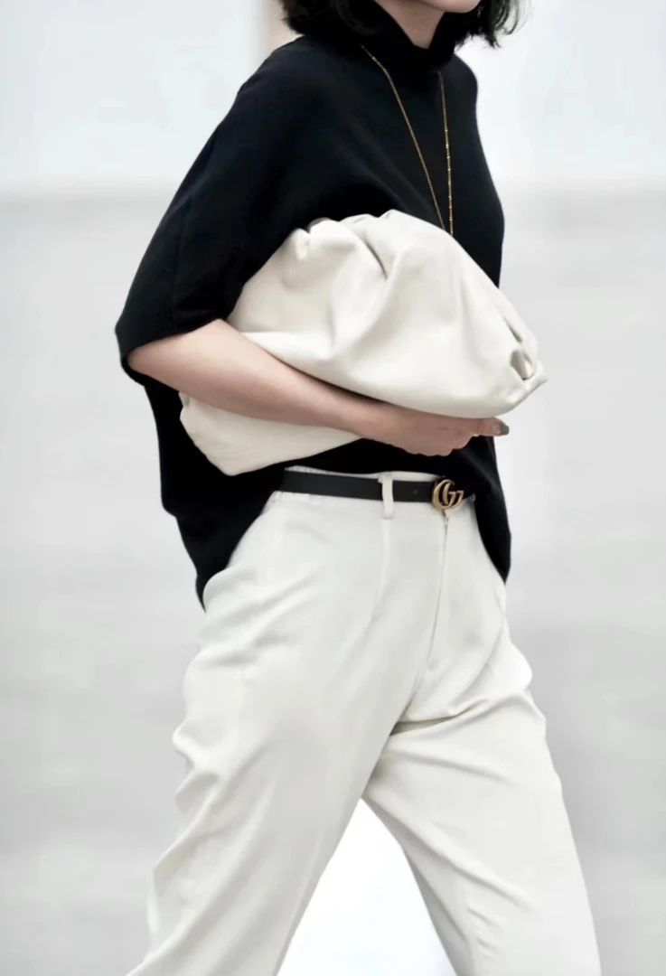 95新 BOTTEGA VENETA/葆蝶家 白色云朵包 38cm 15091930