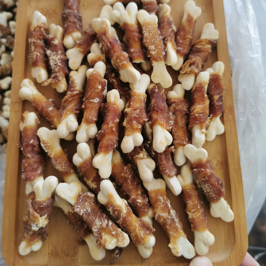 宠粉 狗狗零食鸭肉小钙奶骨磨牙解馋训犬奖励通用