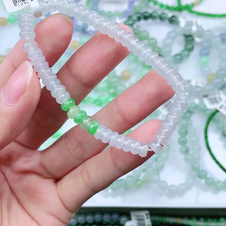 未镶嵌手链翡翠翡翠