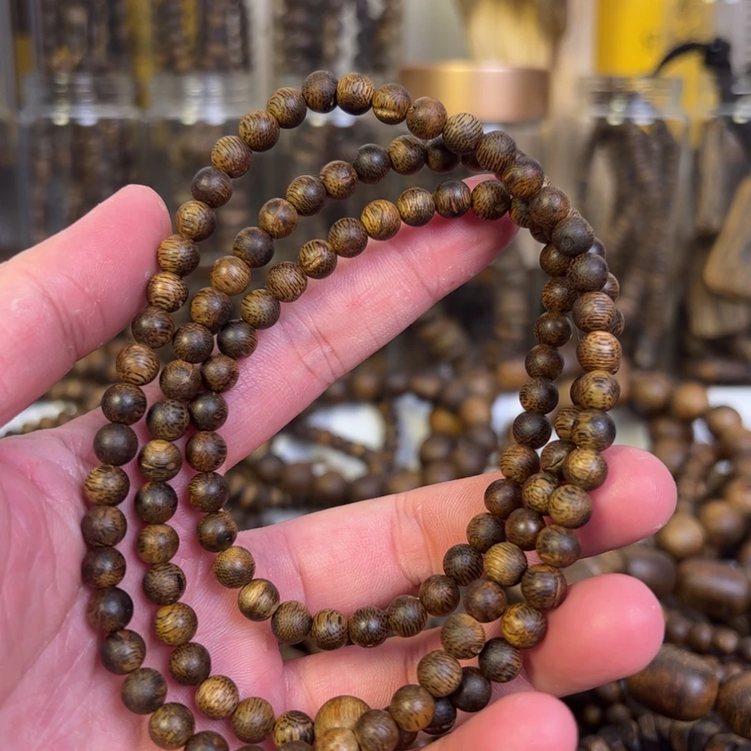 手串沉香乌身圆叶手串13+