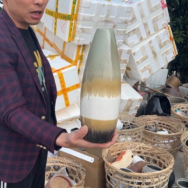 瓶高度33厘米口径3厘米微瑕捡漏