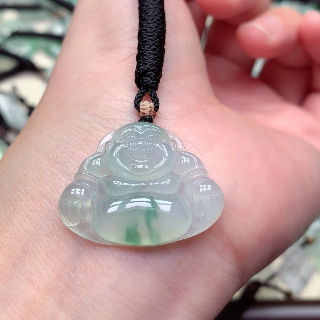 翡翠未镶嵌颈饰佛公