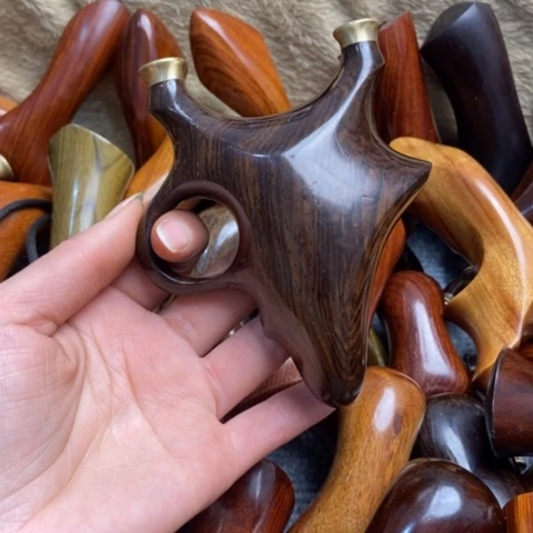 大果紫檀（缅甸花梨）快压黑左雀