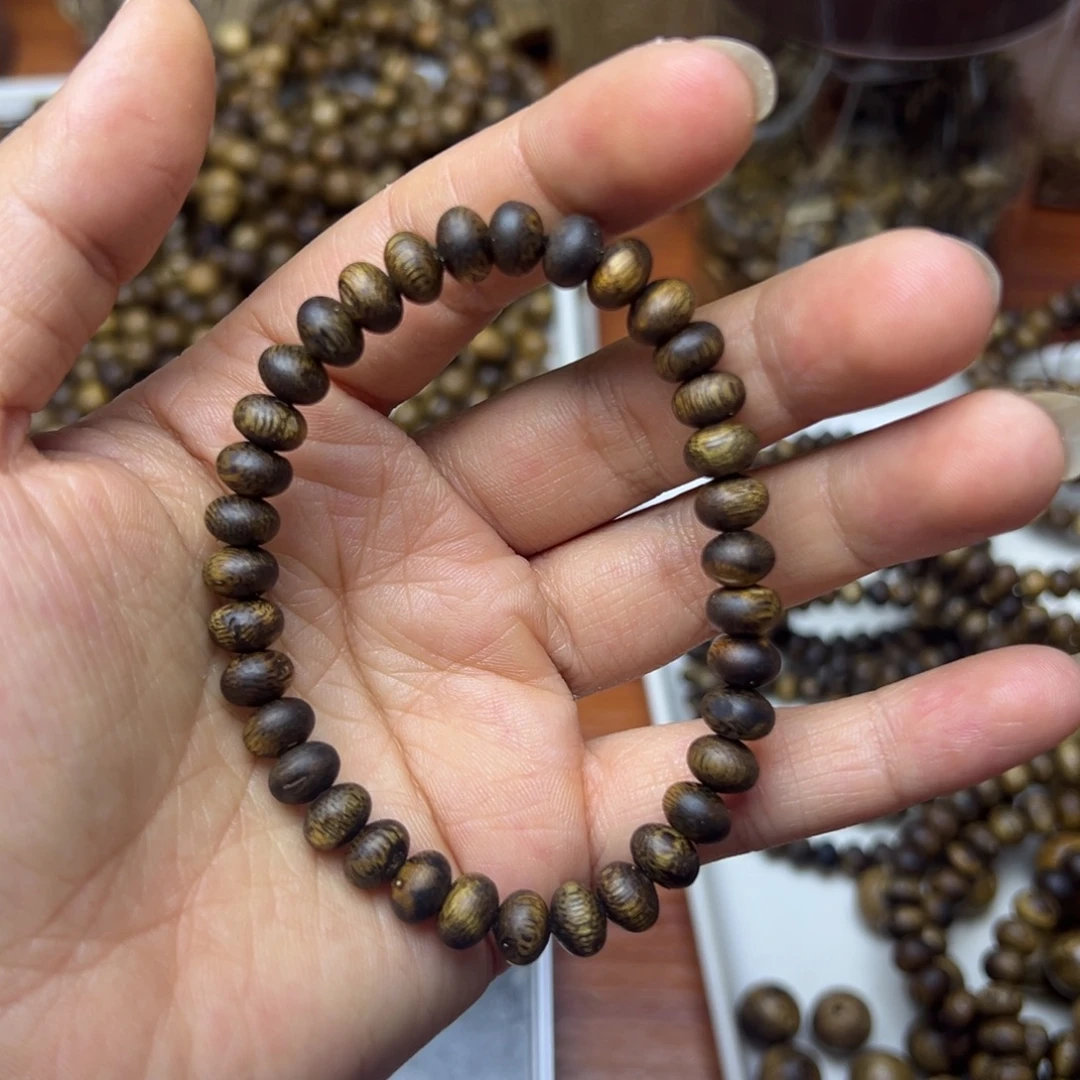 沉香碎屑沉香0.7算盘珠