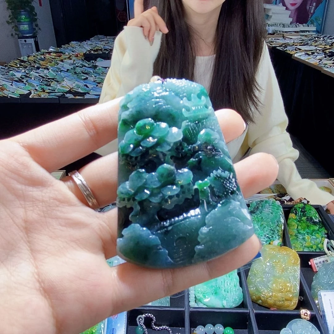 颈饰未镶嵌翡翠翡翠