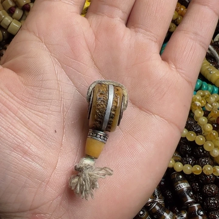 星月菩提吊坠三通