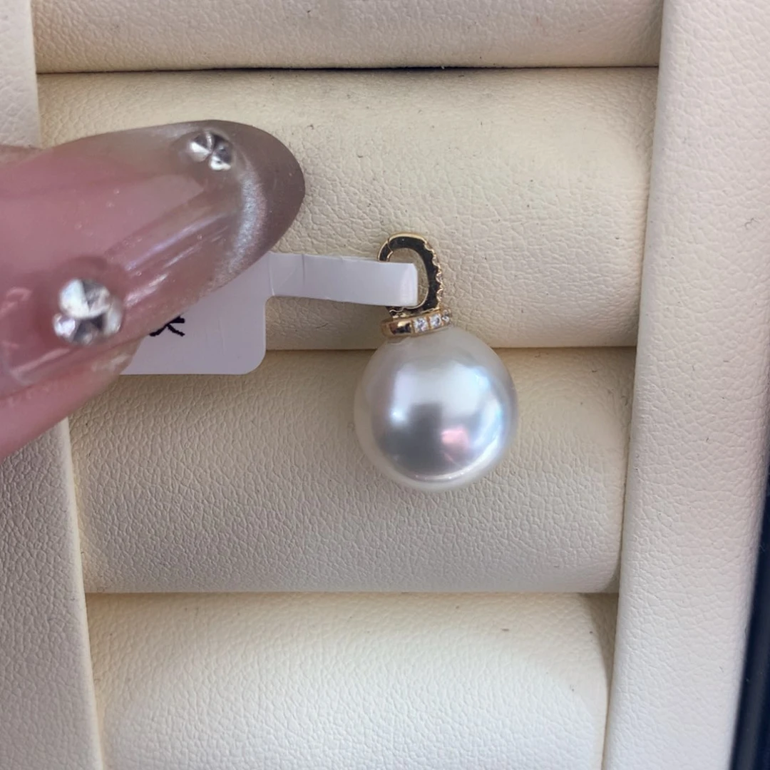 海水珍珠颈饰18K金镶嵌