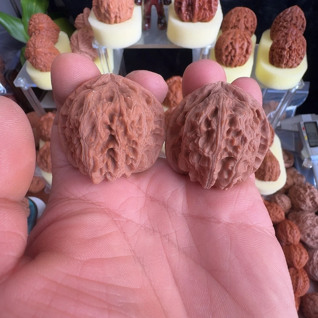 把件文玩核桃40×39×37全品三角白马虎对