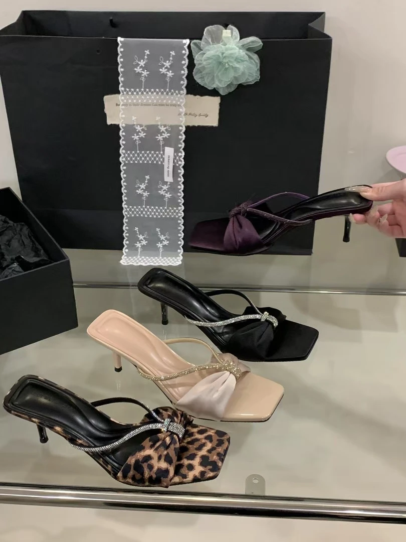 一字型日常方头水钻千金风一字拖女鞋细跟露趾清