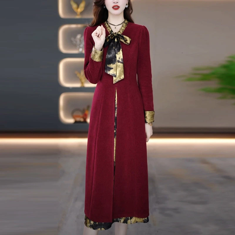 雪花绒红色加厚连衣裙2024冬季新款时尚修身显瘦减龄保暖打底裙子