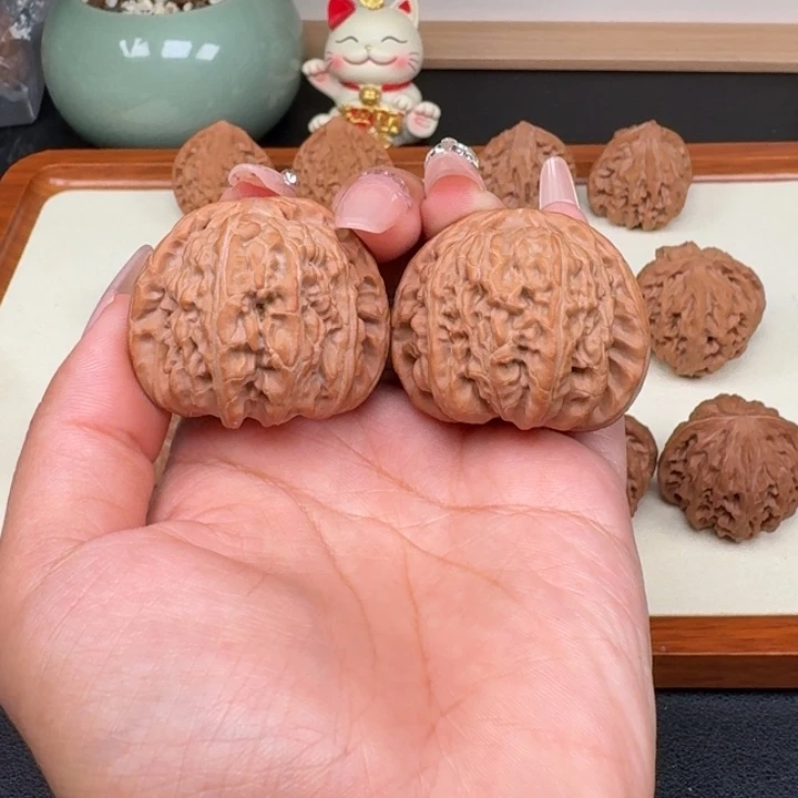 把件文玩核桃全白狮子41
