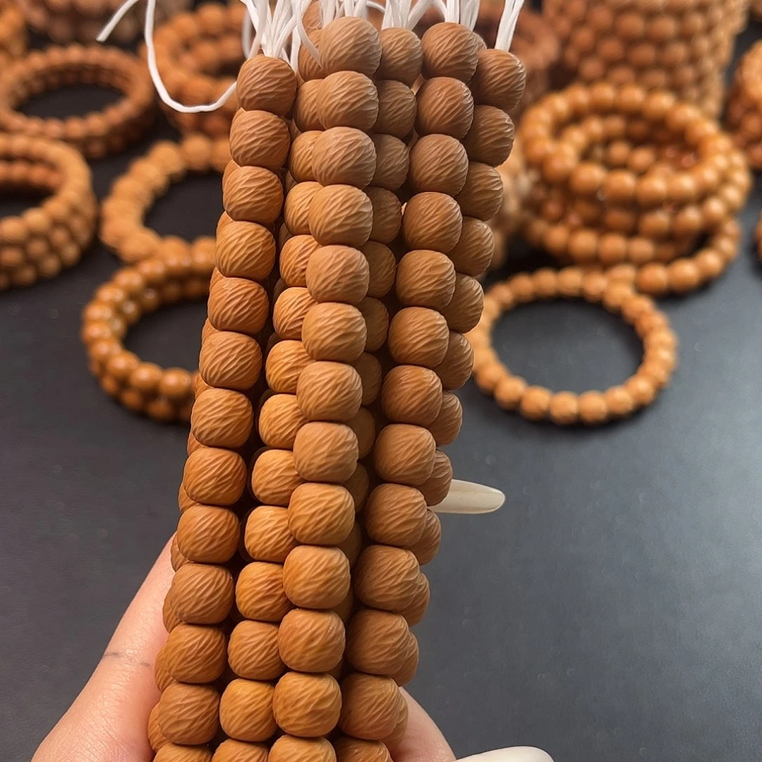 猴头核桃手串泛油油点云锦