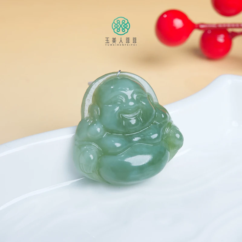 小艾严选~和田玉佛公吊坠