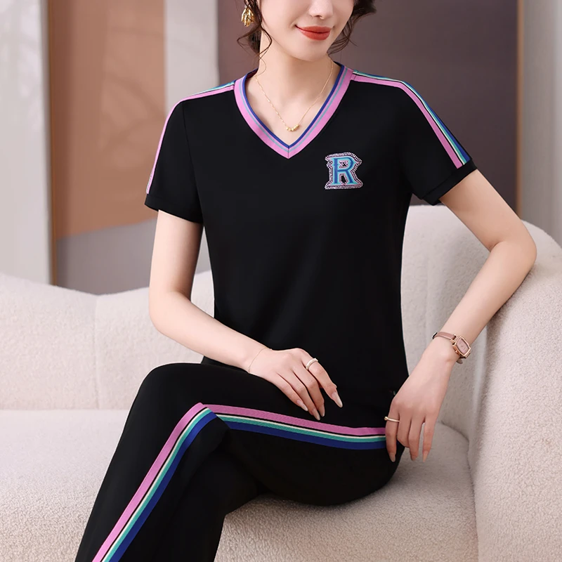 休闲运动套装女夏季2025新款时尚洋气减龄轻薄显瘦V领短袖t两件套