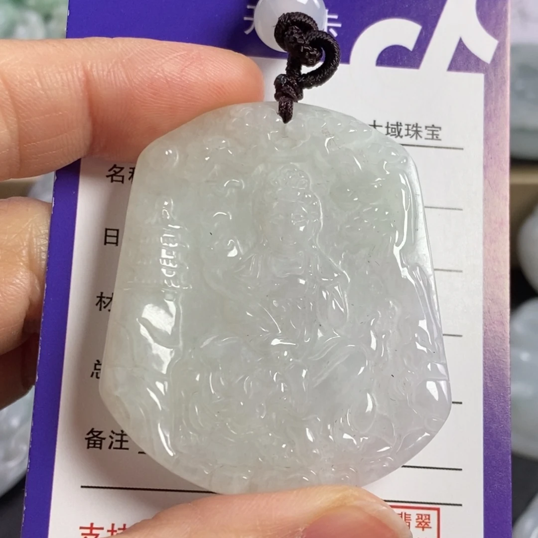 翡翠颈饰未镶嵌文殊