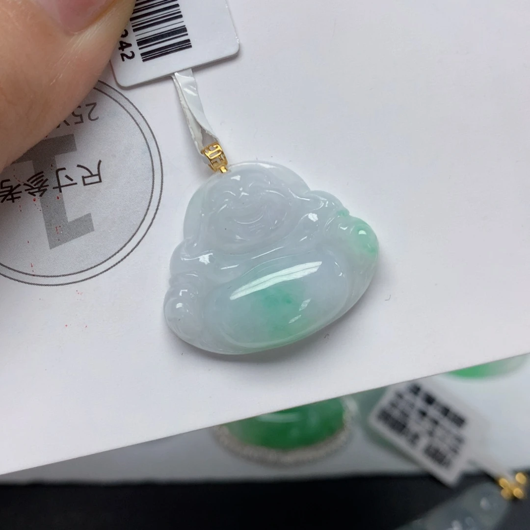 颈饰18K金镶嵌翡翠