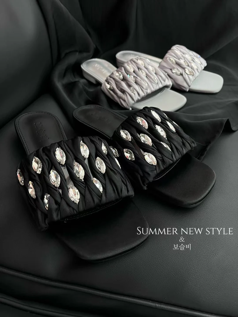 7932欧货春夏新款低跟水钻露趾凉拖女（新疆西藏不包邮）