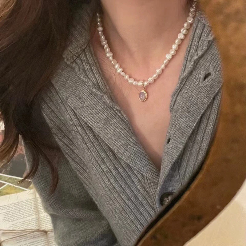 月光吊坠巴洛克珍珠项链高级感法式复古淡水珍珠锁骨链
