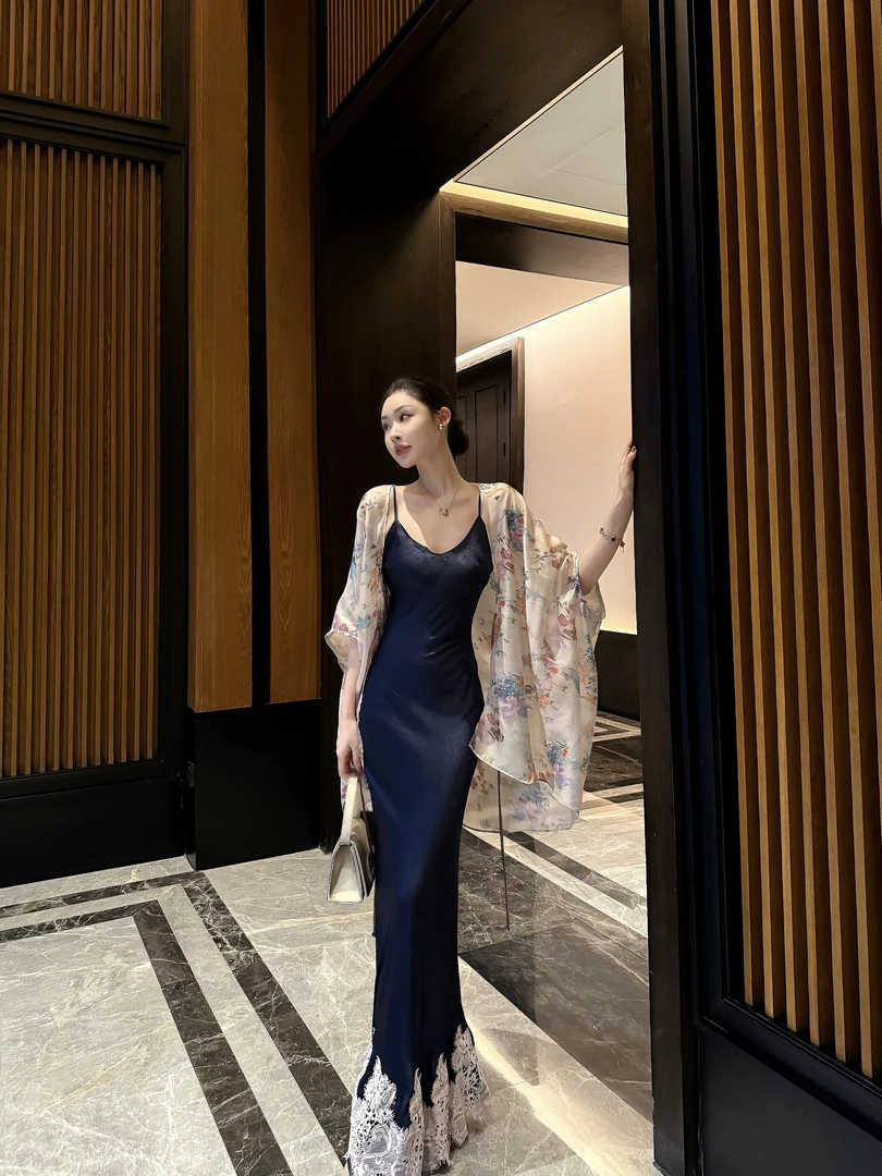 醋酸提花新中式中国风纯欲气质御姐显瘦开衫蕾丝吊带连衣裙套装秋