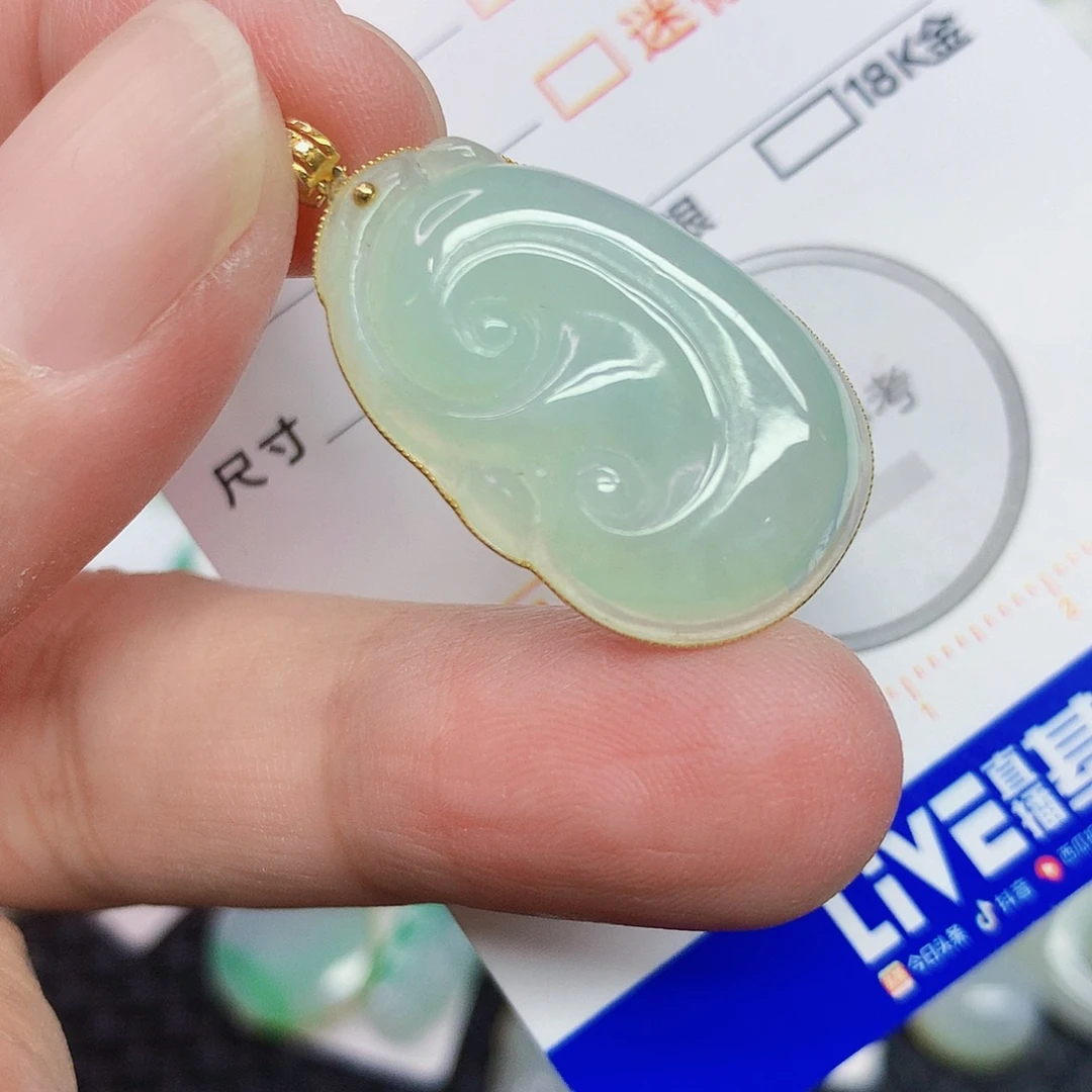 翡翠18K金镶嵌颈饰3455774