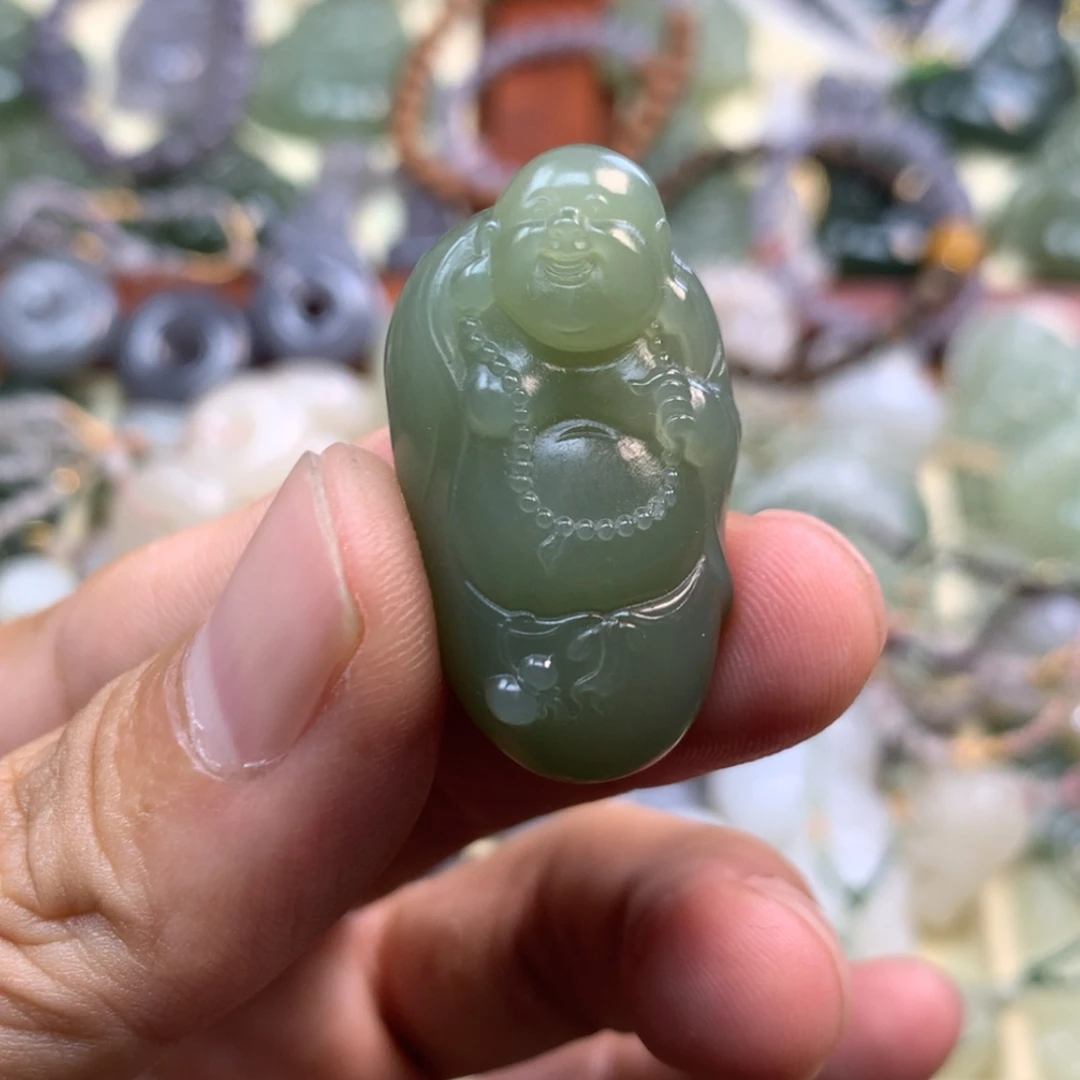 【闪购商品】颈饰未镶嵌和田玉