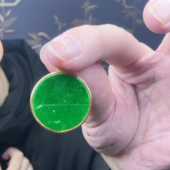 翡翠吊坠(不含链)银S925镶嵌特价 白点多 有晶体 25