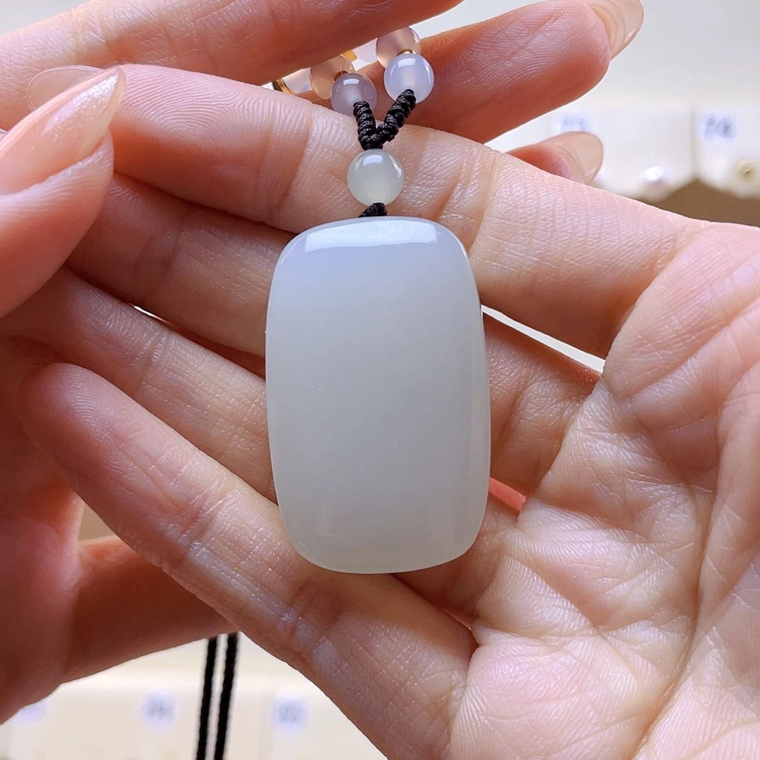 和田玉吊坠(赠链)未镶嵌用****3