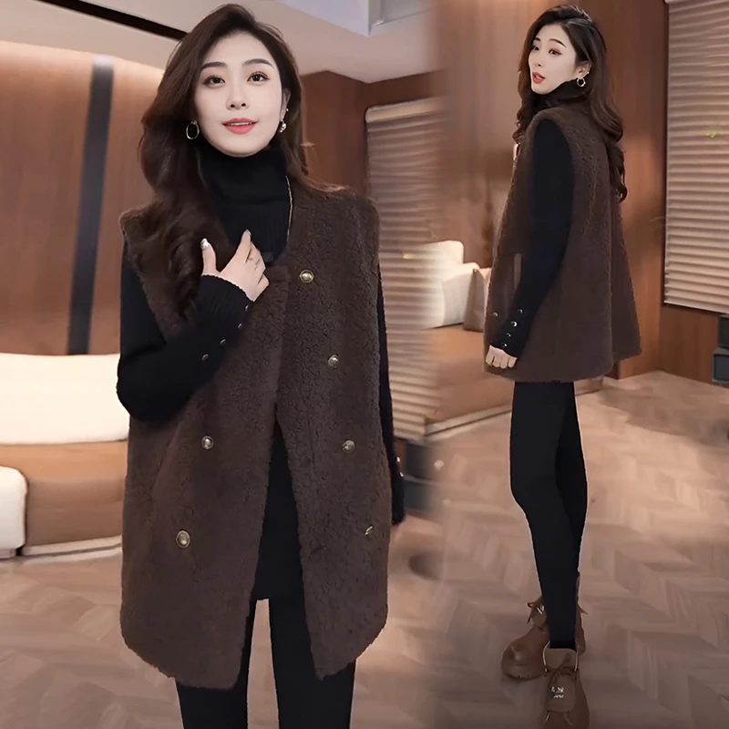 高级感秋冬时尚韩版慵懒风设计感双排扣洋气百搭毛毛马甲外套
