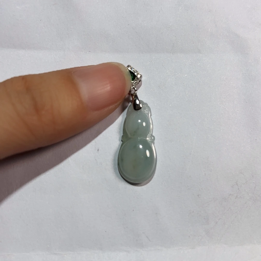 翡翠银S925镶嵌颈饰A货翡翠镶嵌颈饰