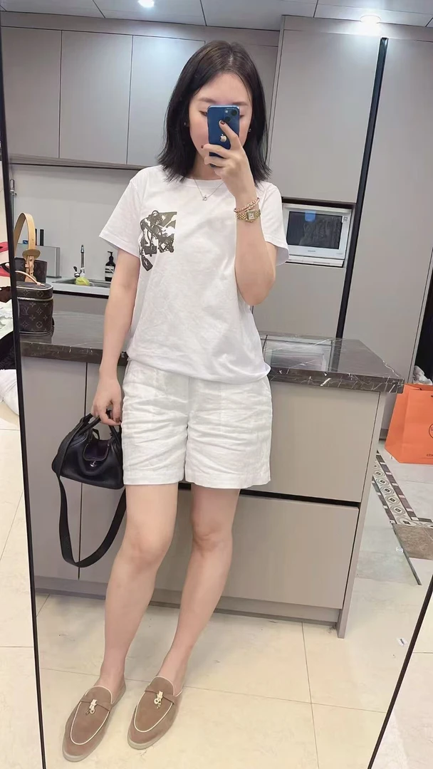 凉快白色亚麻短裤(130斤)
