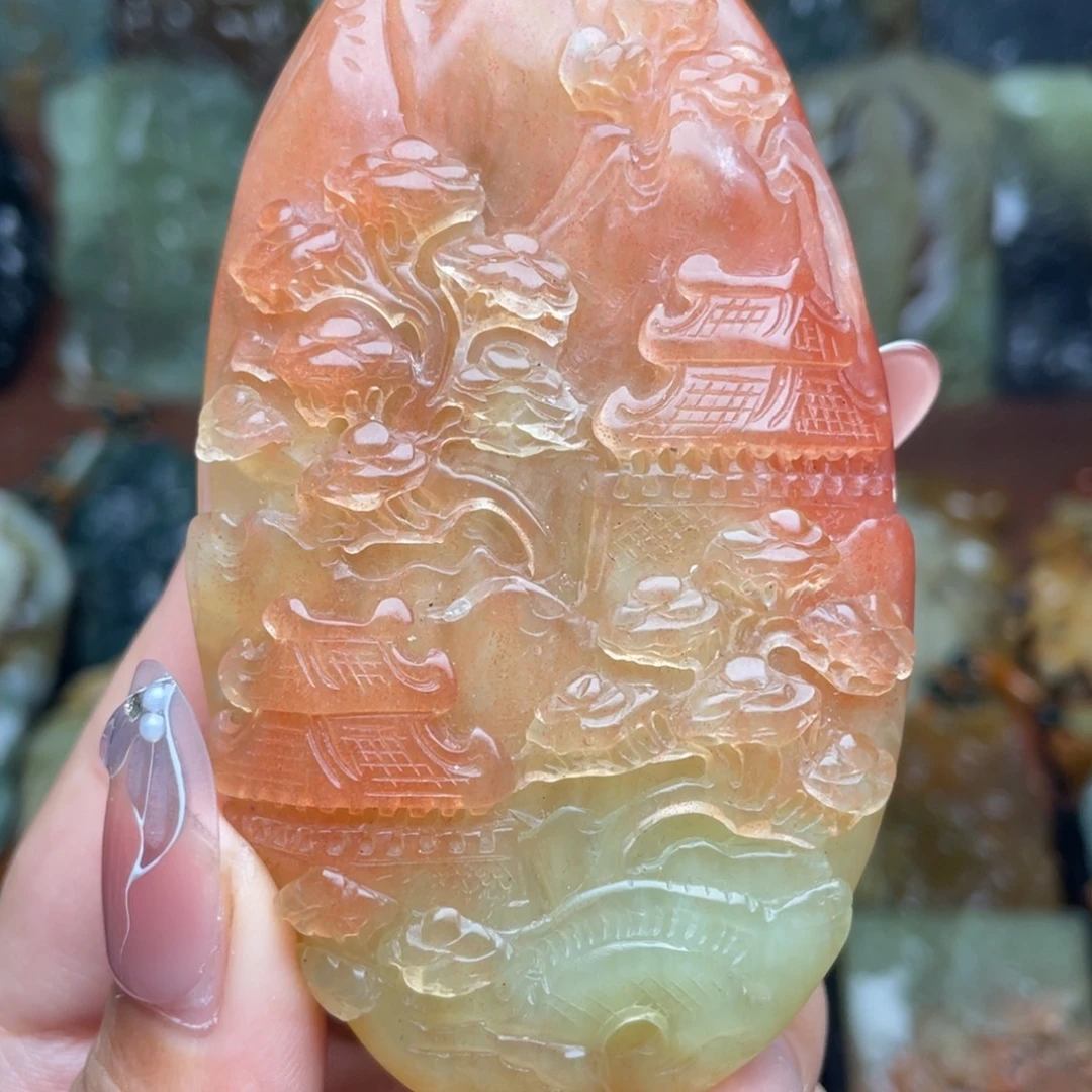 蛇纹石玉未镶嵌颈饰