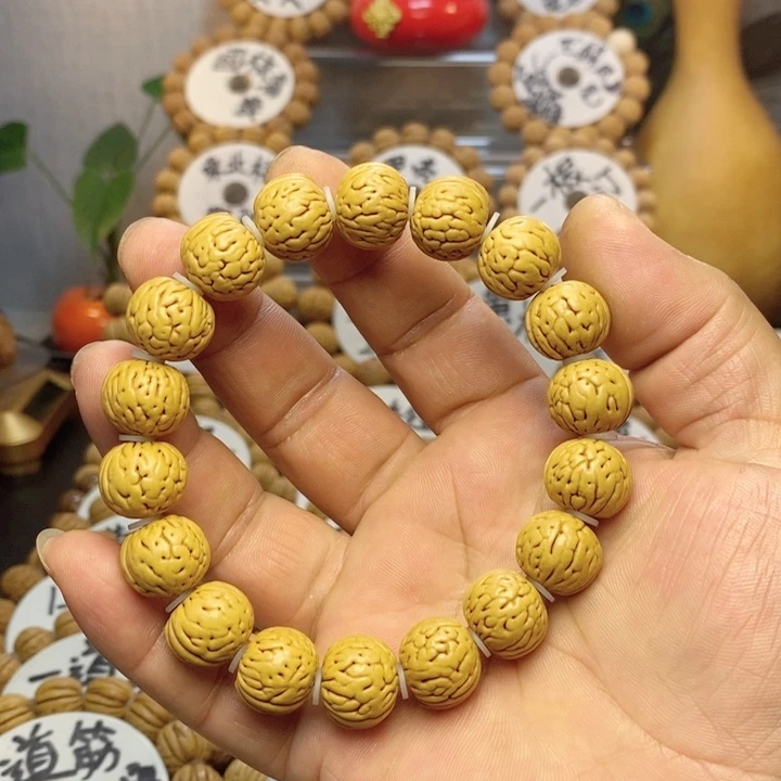 【闪购商品】g*桃核雕刻手串手链
