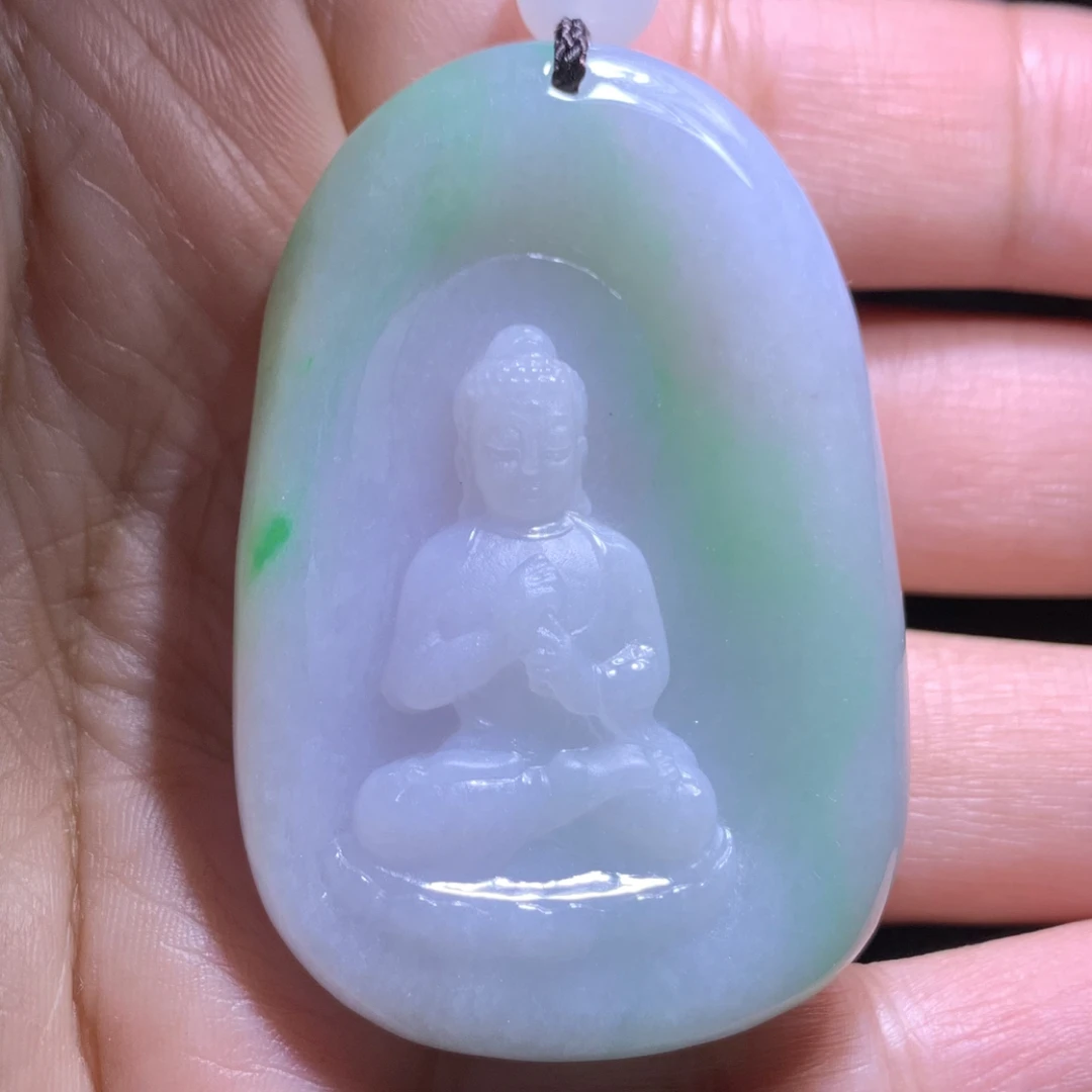 【飘绿•大日如来】缅甸天然A货翡翠飘绿特色大日如来羊猴本命佛牌子