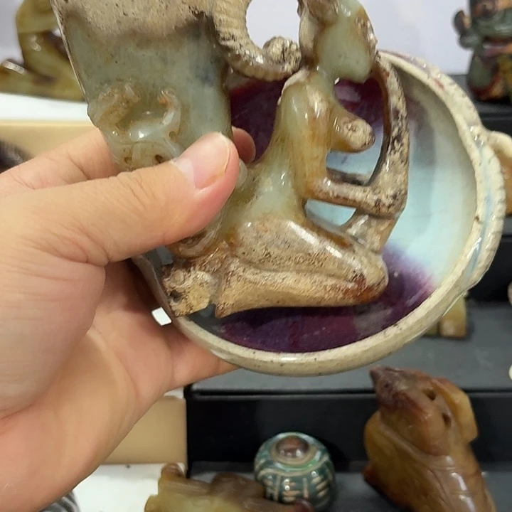 我***哥瓷片瓷自顾自的一个人